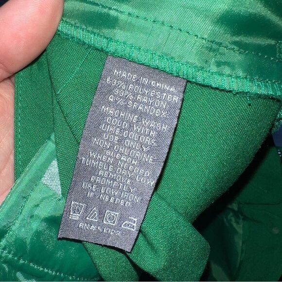 Vince Camuto Green Pleated Slim Leg Fit Ankle Dress Pants Size 6 - Picture 10 of 11